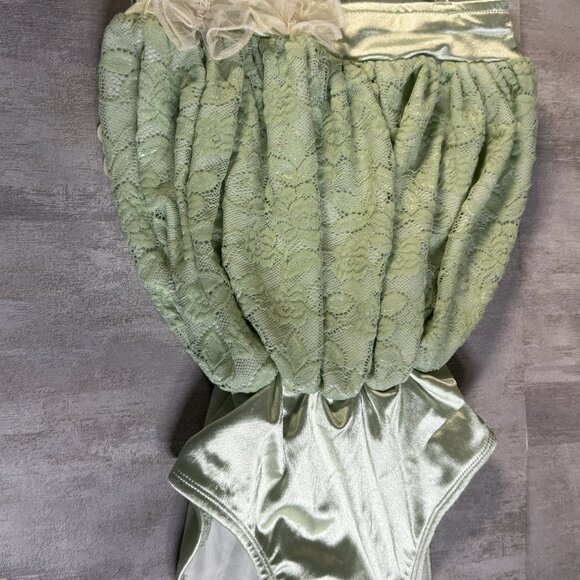 NWT Girls Size 8 Dollcake - "oh so girly" Showtime Green Romper - Picture 7 of 7